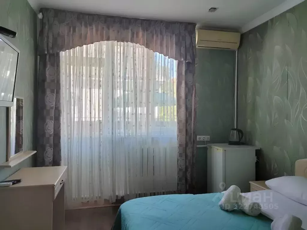 Комната Краснодарский край, Сочи ул. Ленина, 219/18 - Фото 1