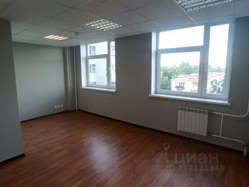 Офис в Санкт-Петербург пл. Конституции, 2 (24 м) - Фото 0