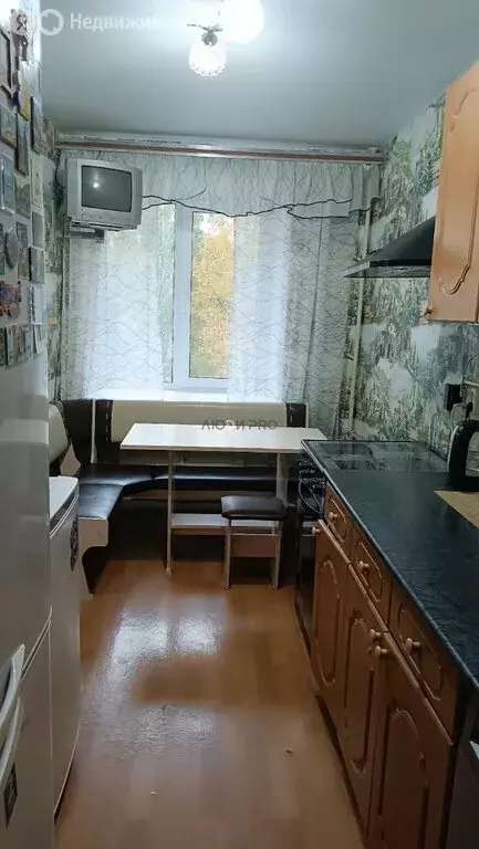 4-комнатная квартира: Ижевск, улица имени Барышникова, 81 (70.4 м) - Фото 2