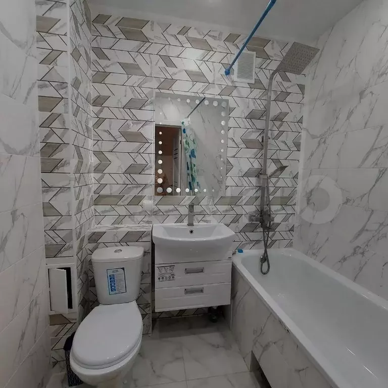 1-к. квартира, 39 м, 3/9 эт. - Фото 1