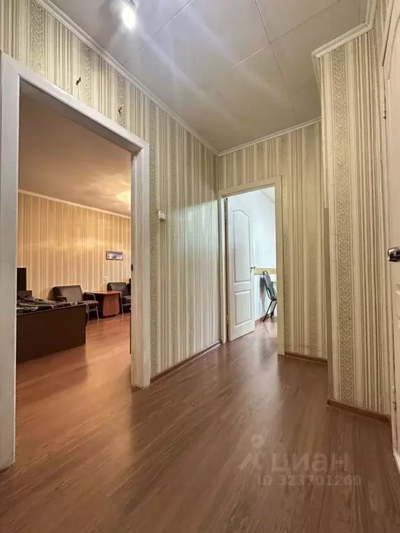 1-к кв. Брянская область, Брянск ул. Есенина, 28 (39.0 м) - Фото 1