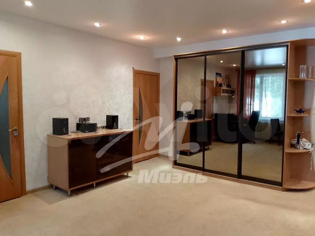 3-к. квартира, 45 м, 1/5 эт. - Фото 1