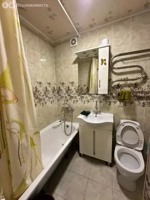 2-комнатная квартира: Владикавказ, улица Цоколаева, 10к1 (45 м) - Фото 0