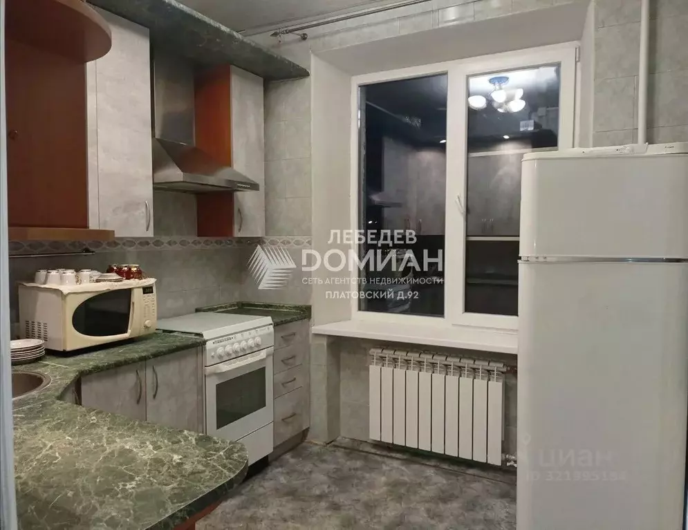 2-к кв. Ростовская область, Новочеркасск Платовский просп. (52.0 м) - Фото 1