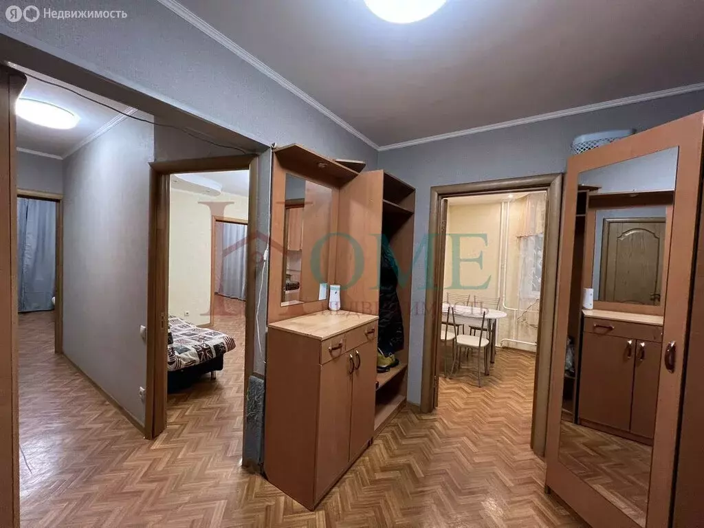 3-комнатная квартира: Новосибирск, Ленинский район, микрорайон ... - Фото 0