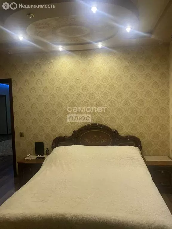3-комнатная квартира: Владикавказ, Кырджалийская улица, 10к2 (138 м) - Фото 0