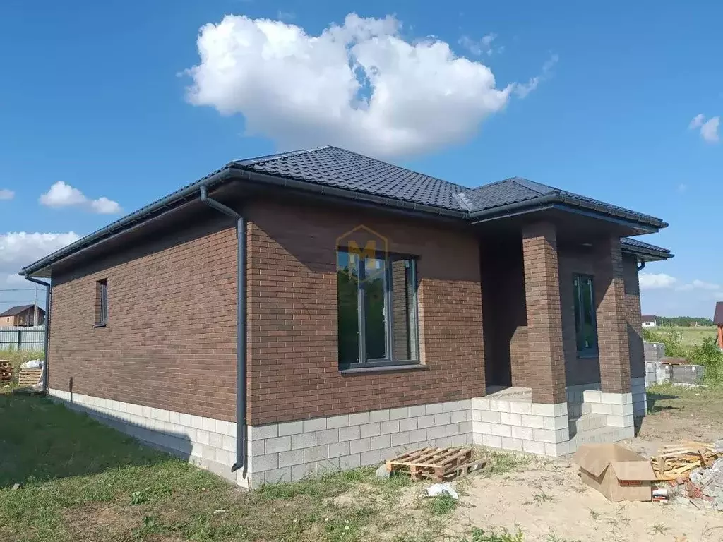Дом в Белгородская область, Белгородский район, с. Стрелецкое, ... - Фото 1