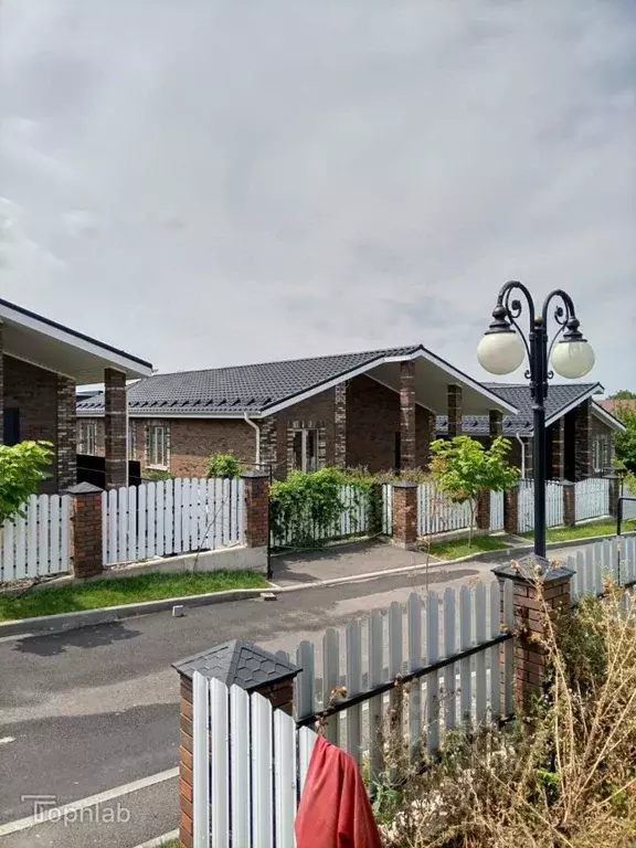 Дом в Ставропольский край, Шпаковский муниципальный округ, с. Татарка, ... - Фото 1