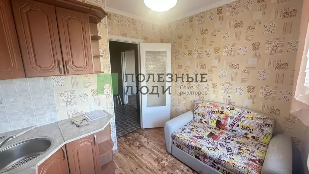 1-к кв. Курганская область, Курган Заозерный жилрайон, 2-й мкр, 9 ... - Фото 1