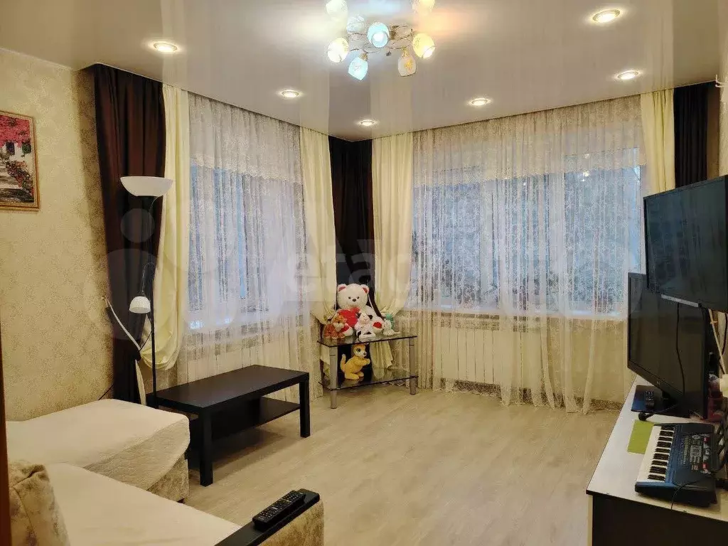 3-к. квартира, 57 м, 2/9 эт. - Фото 0