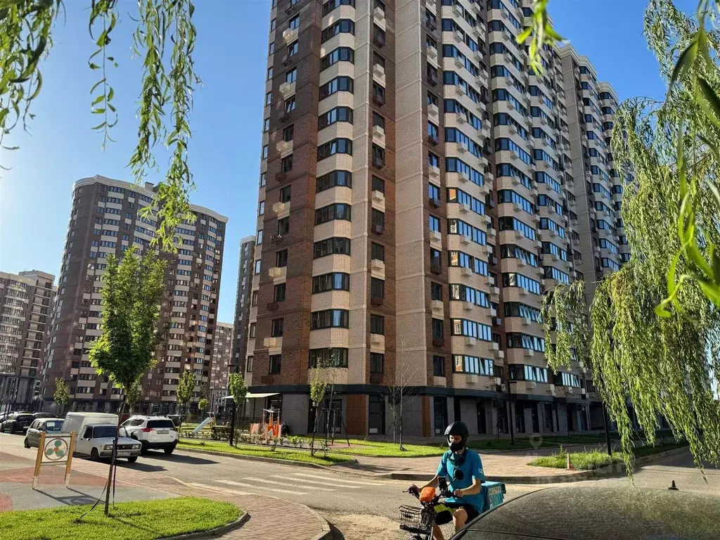 Торговая площадь в Краснодарский край, Краснодар Ростовское ш. (51 м) - Фото 1