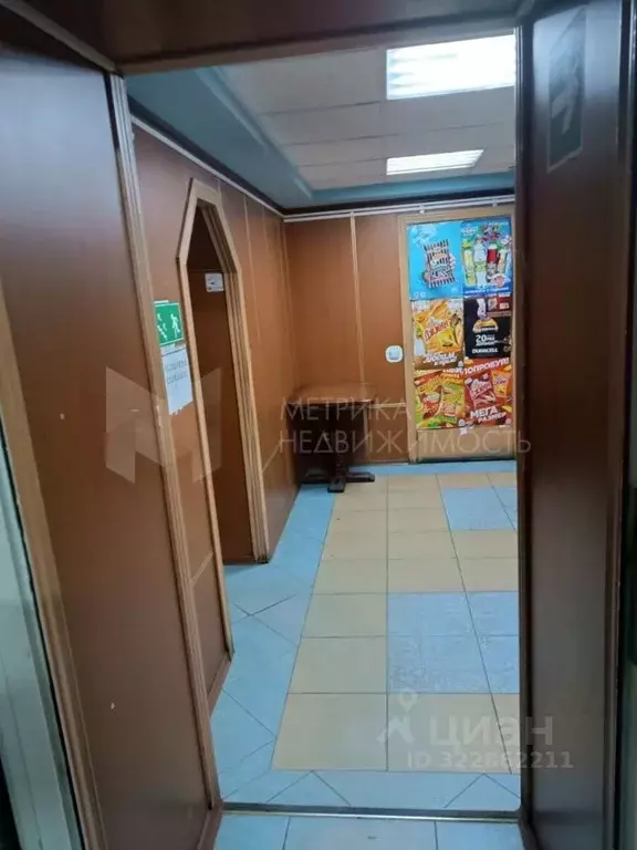 Помещение свободного назначения в Тюменская область, Тюмень ул. ... - Фото 1