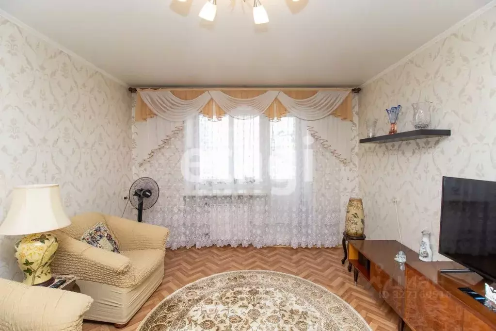 3-к кв. Красноярский край, Красноярск Энергетики мкр, ул. Говорова, ... - Фото 1