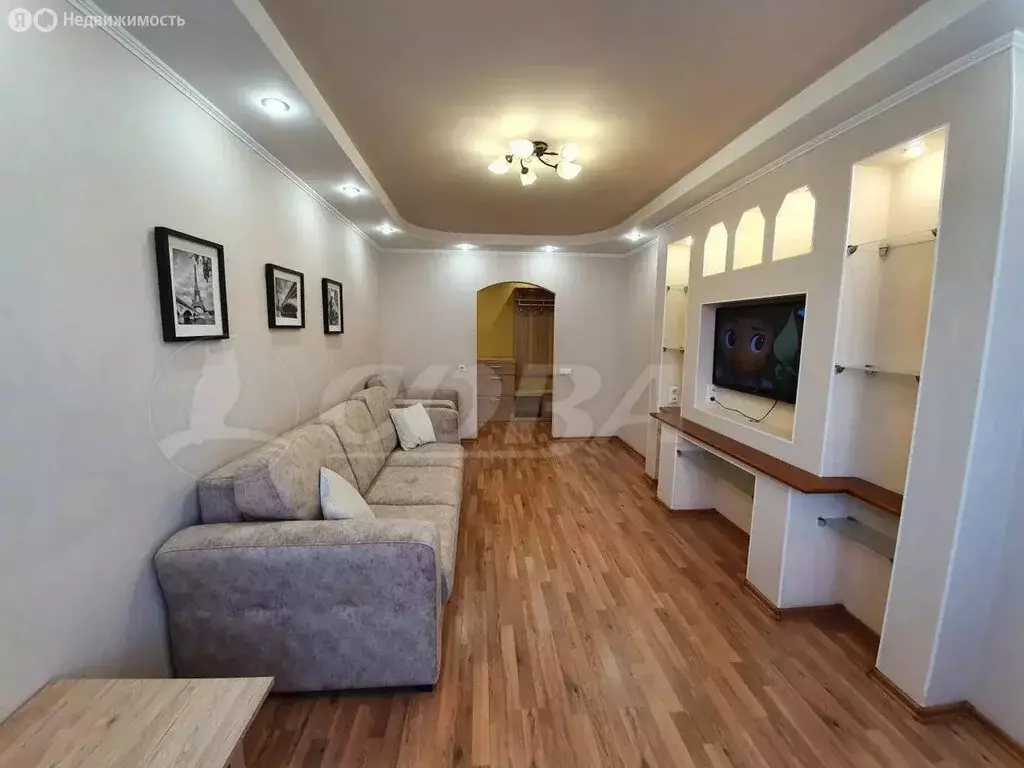 3-комнатная квартира: Тюмень, Широтная улица, 25А (65.3 м) - Фото 1