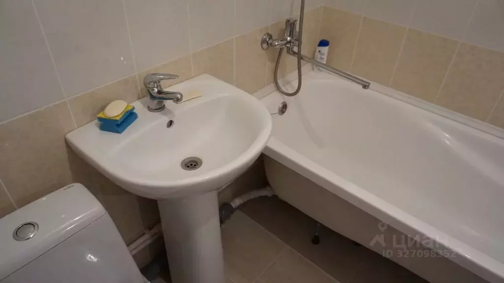 Студия Новосибирская область, Новосибирск ул. Фадеева, 66/8 (23.0 м) - Фото 2