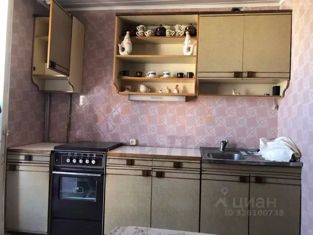 3-к кв. Крым, Сакский район, Новофедоровка пгт ул. Героев, 9 (65.1 м) - Фото 2