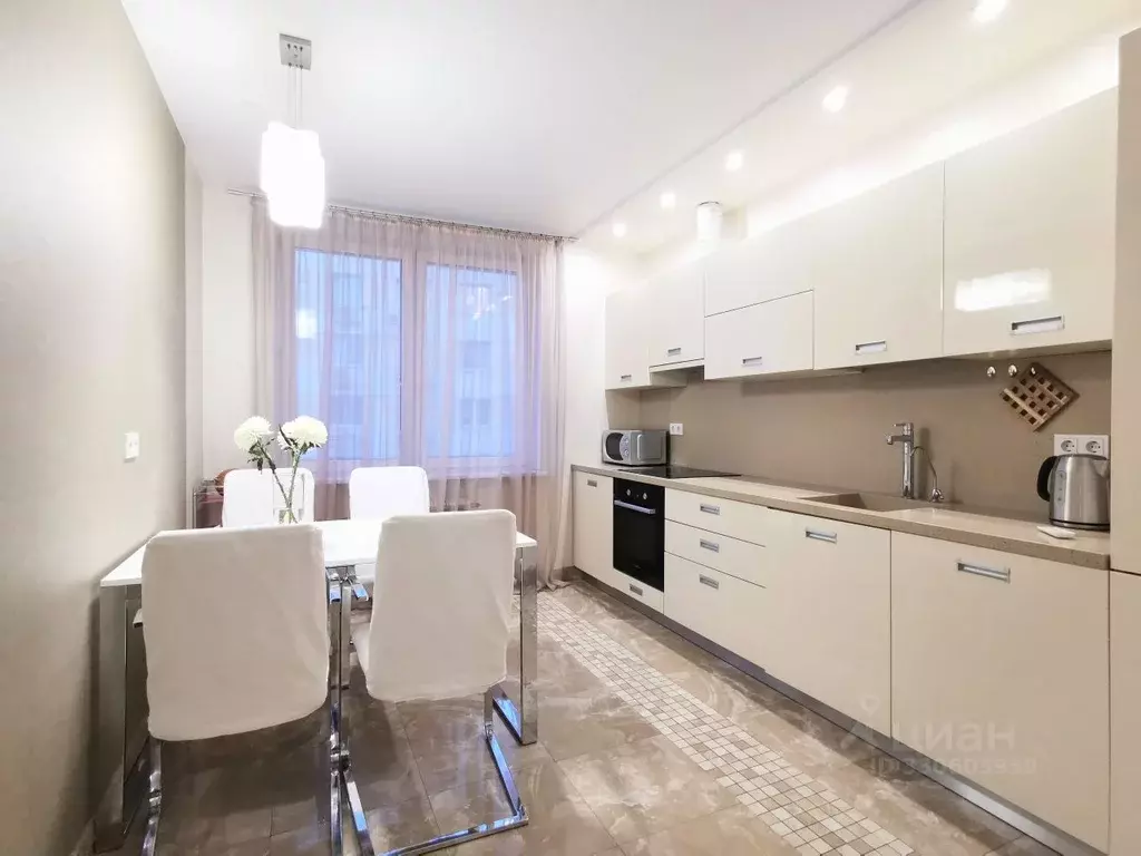 2-к кв. Москва Хорошевское ш., 12к1 (70.0 м) - Фото 1