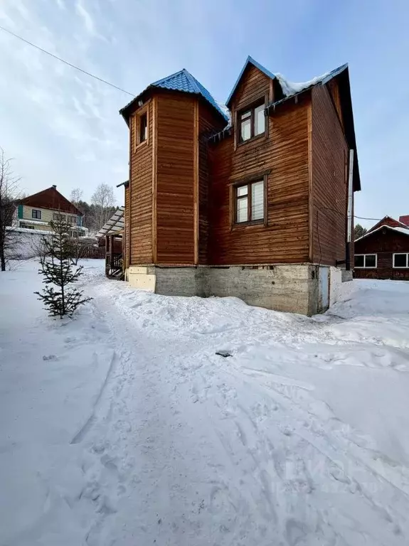 Дом в Алтай, Горно-Алтайск Хребтовый пер., 16 (262 м) - Фото 1