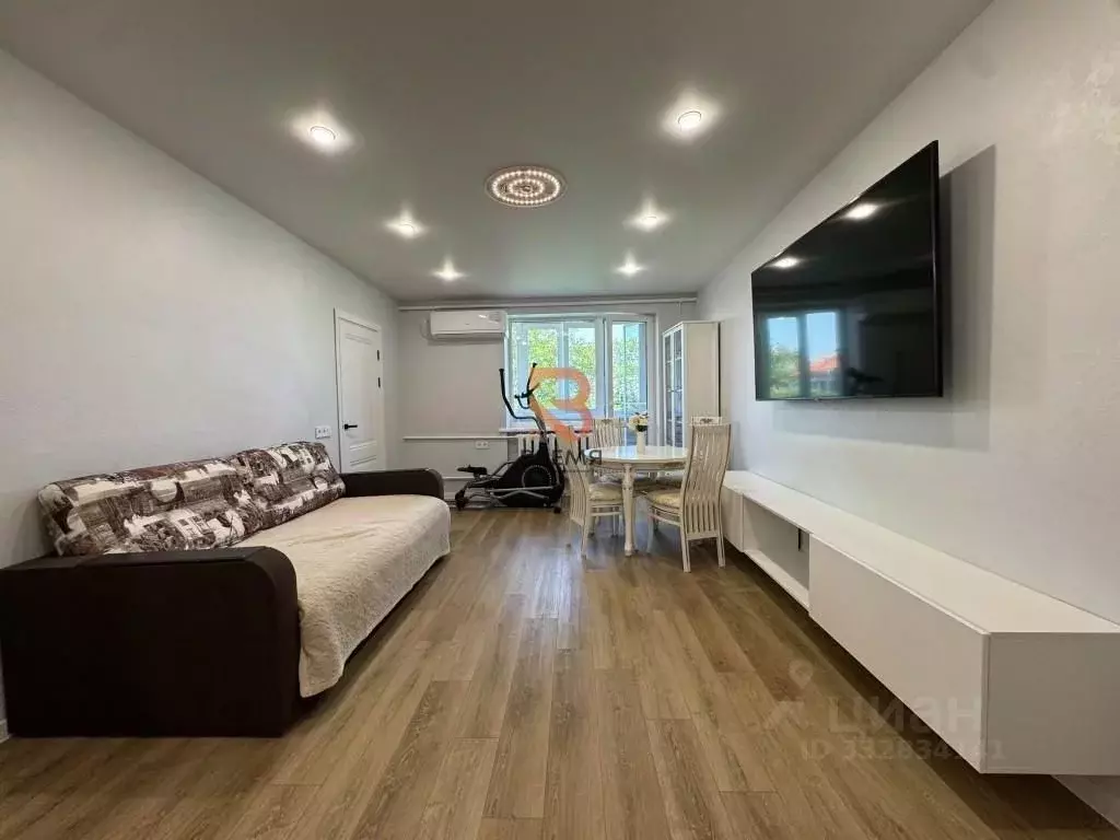 2-к кв. Севастополь ул. Розы Люксембург, 84 (43.9 м) - Фото 1