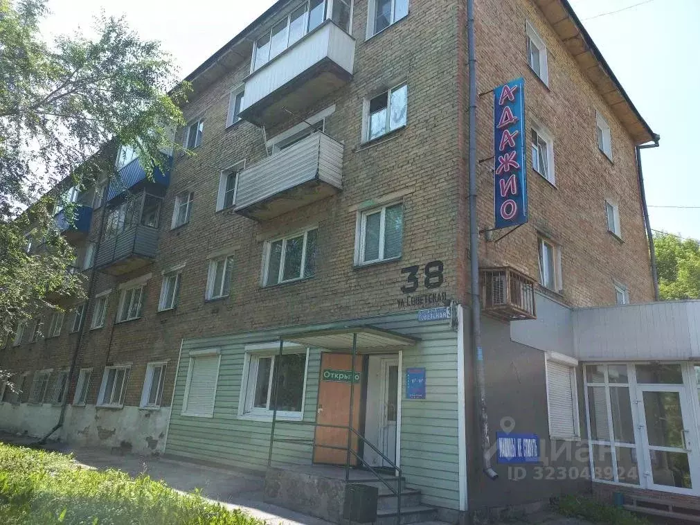 2-к кв. Кемеровская область, Белово Советская ул., 38 (42.0 м) - Фото 0