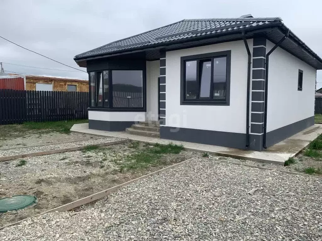 Дом в Краснодарский край, Новороссийск городской округ, Семигорский ... - Фото 0