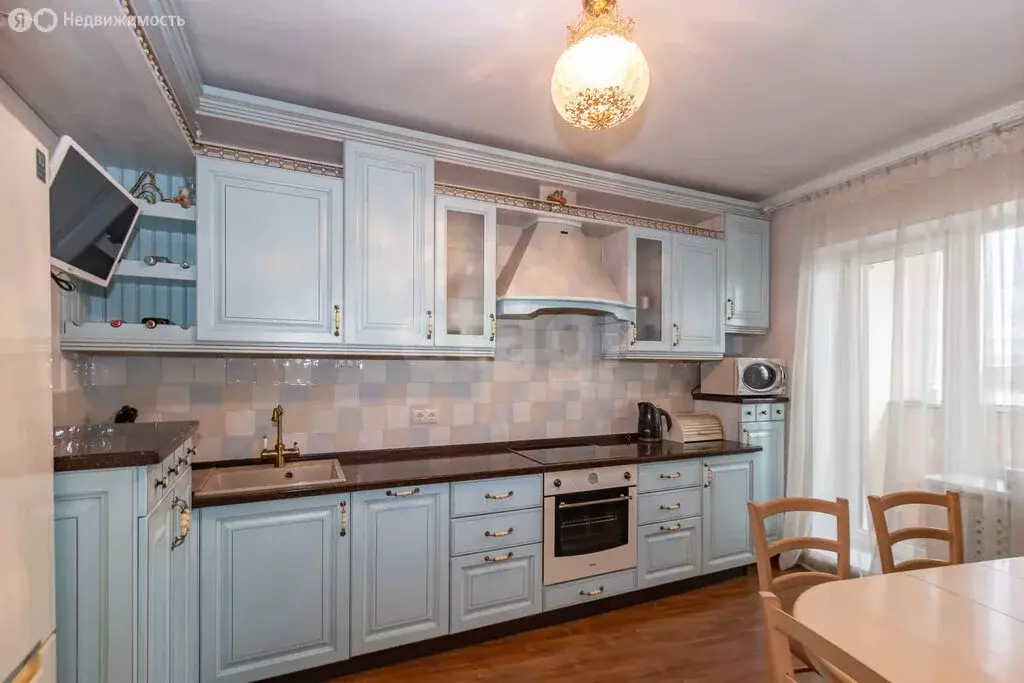 1-комнатная квартира: Омск, улица Маршала Жукова, 101к1/37 (47 м) - Фото 0