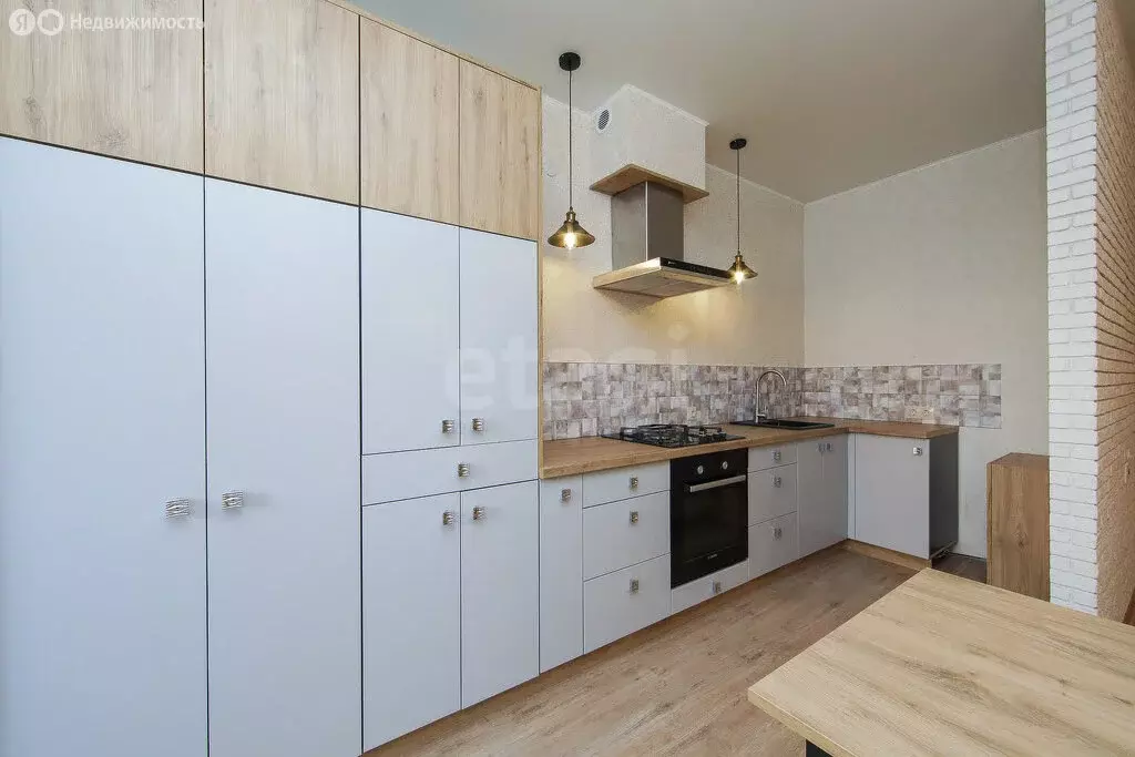 2-комнатная квартира: Калининград, улица Олега Кошевого, 15 (43.2 м) - Фото 0