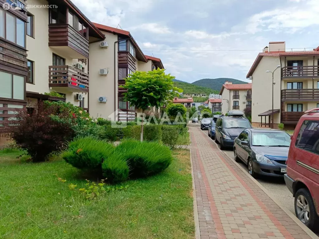 Квартира-студия: Сукко, Ялтинская улица, 4к2 (30 м) - Фото 1