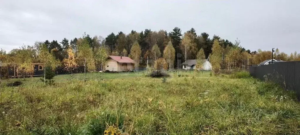 Участок в Московская область, Серпухов городской округ, Лисенки-3 тер. ... - Фото 1