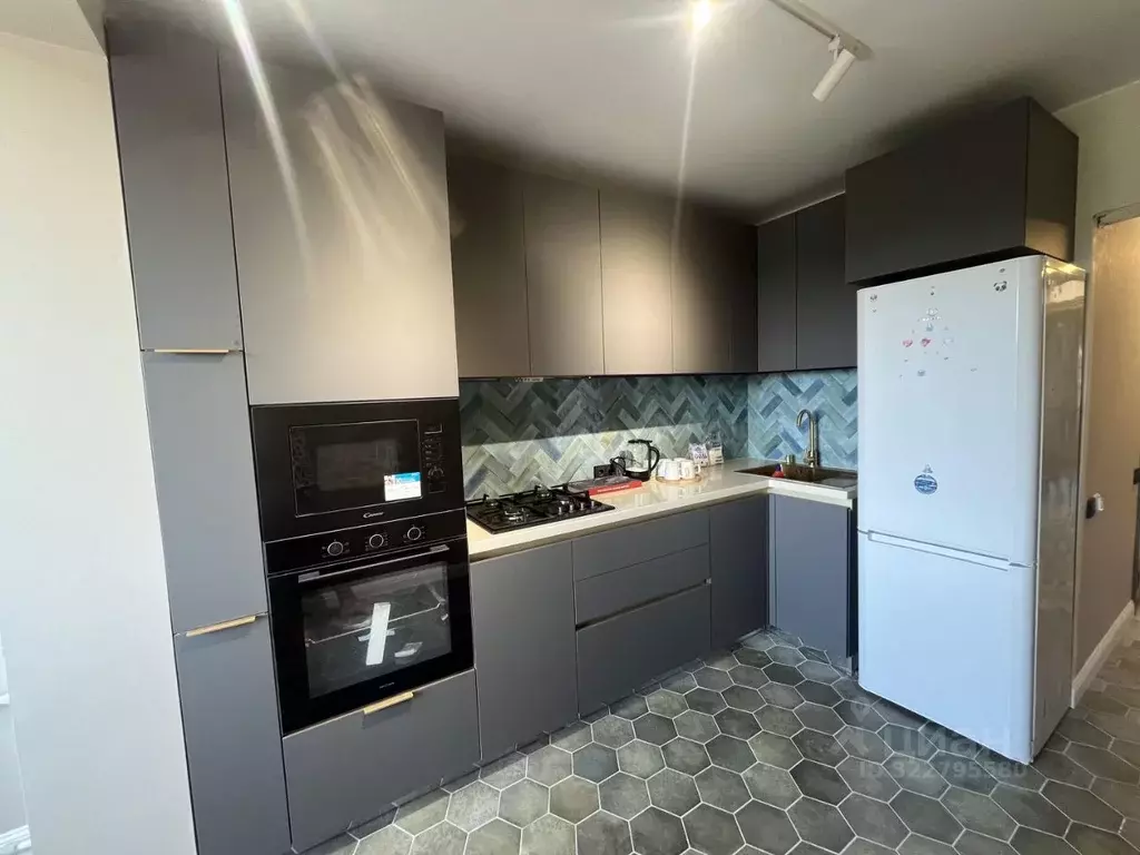 2-к кв. Краснодарский край, Сочи ул. Яна Фабрициуса, 2/26 (75.0 м) - Фото 2