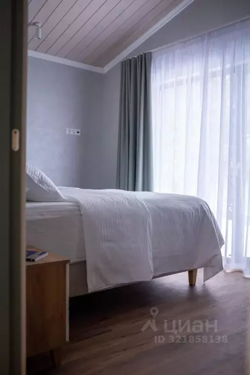 Дом в Алтай, Майминский район, Манжерокское с/пос, с. Озерное ул. ... - Фото 2