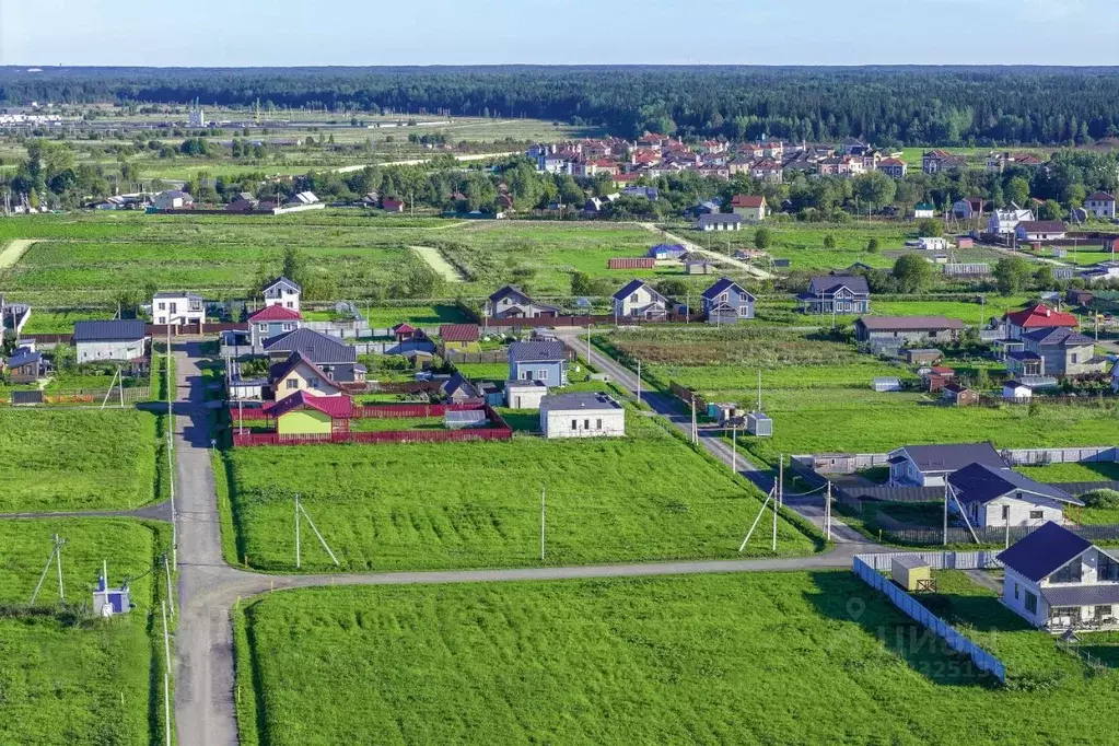 Участок в Ленинградская область, Тосненский район, Федоровское ... - Фото 1