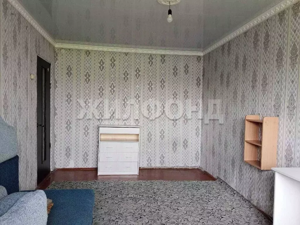 1-к кв. Хакасия, Абакан Пирятинская ул., 14 (30.1 м) - Фото 1