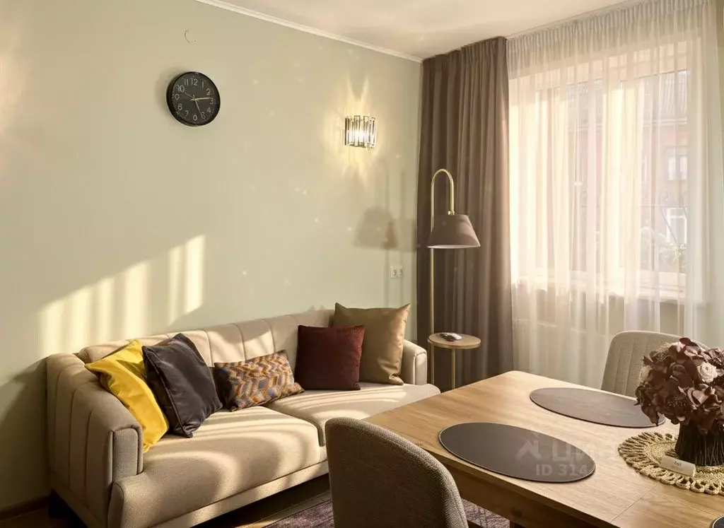 2-к кв. Пермский край, Пермь ул. Луначарского, 66/1 (58.0 м) - Фото 0