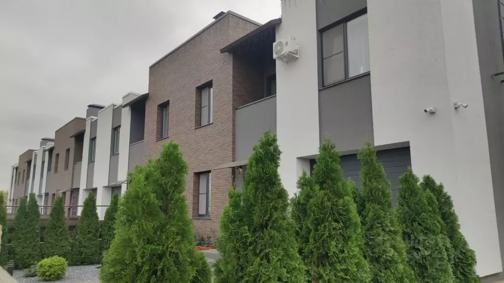 Таунхаус в Самарская область, Тольятти ул. Грачева, 53Б/5 (130 м) - Фото 1