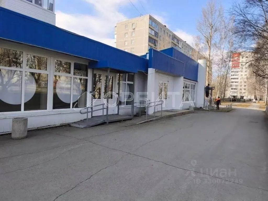 Помещение свободного назначения в Тюменская область, Тобольск 6-й мкр, ... - Фото 2