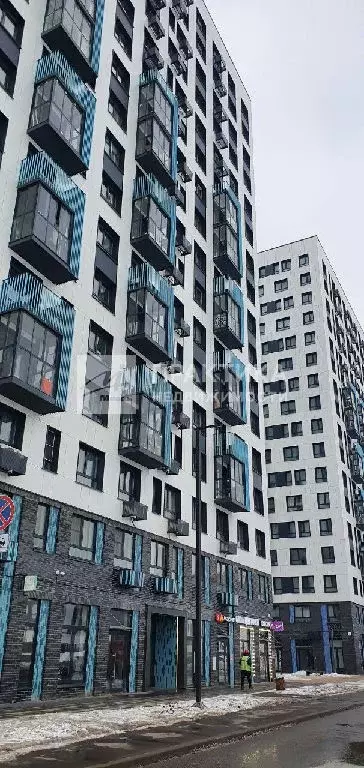 Продается 2-комнатная квартира - Фото 1