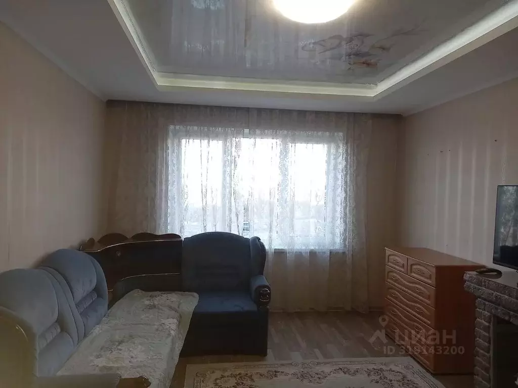 3-к кв. Омская область, Омск ул. 3-я Енисейская, 32/1 (68.9 м) - Фото 0