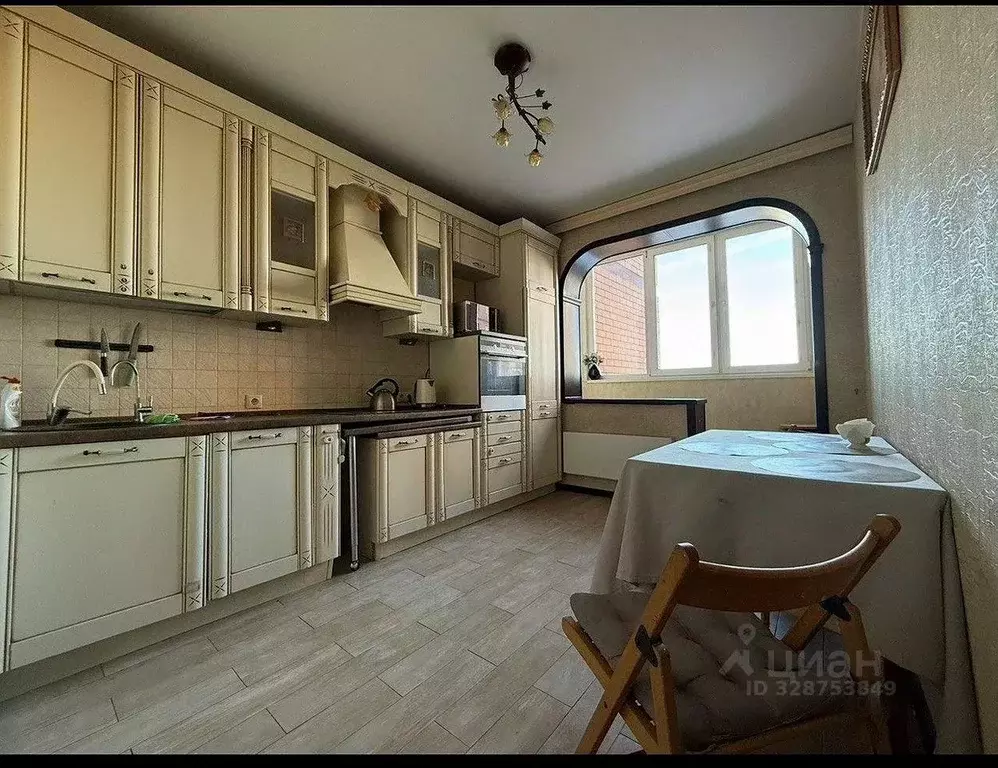 2-к кв. Московская область, Химки Подрезково мкр, ул. Железнодорожная, ... - Фото 0