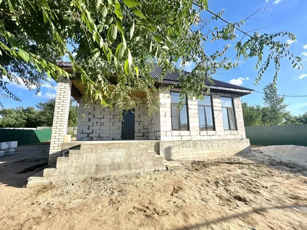 Дом в Волгоградская область, Волгоград пер. Алишера Навои (83 м) - Фото 1