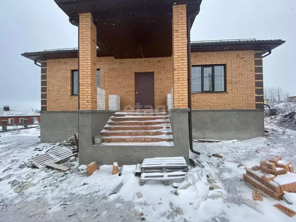 Дом в Белгородская область, Короча ул. Садовая (128 м) - Фото 1