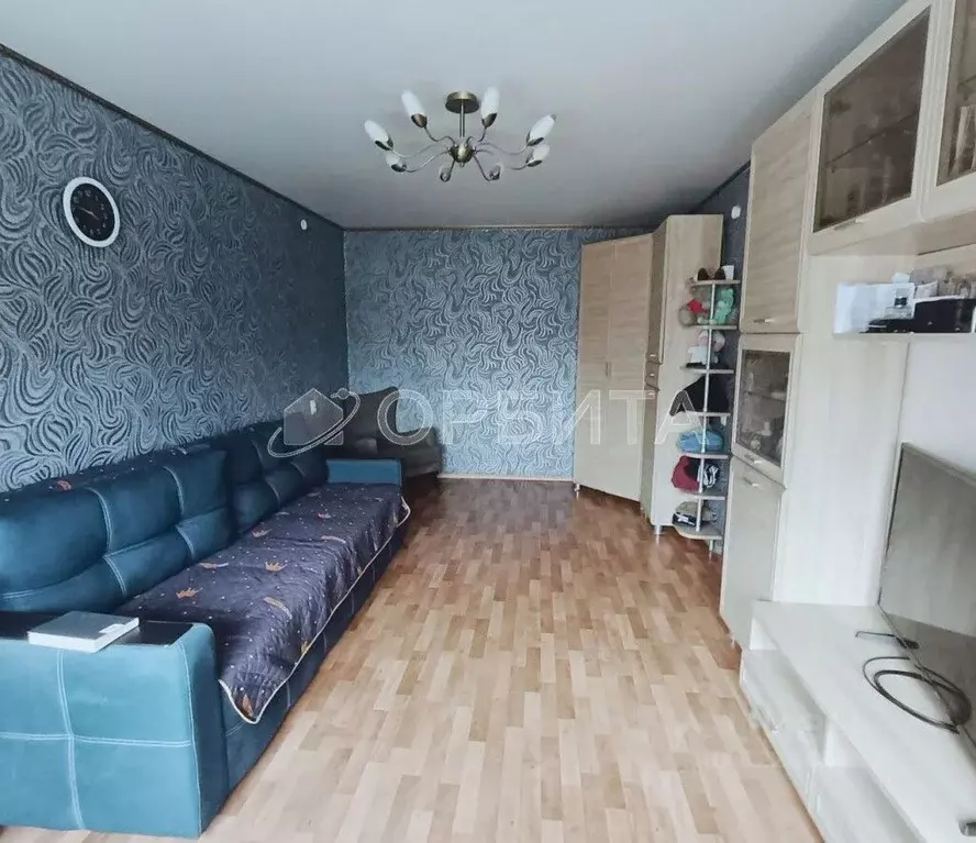 Комната Тюменская область, Тюмень Волгоградская ул., 70 (30.2 м) - Фото 2