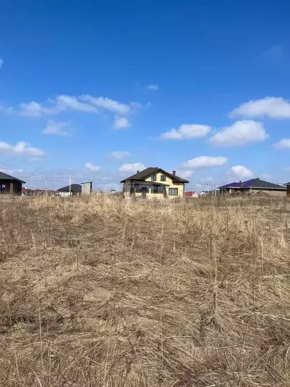 Участок в Белгородская область, Старый Оскол ул. Крутой Лог (9.2 сот.) - Фото 1