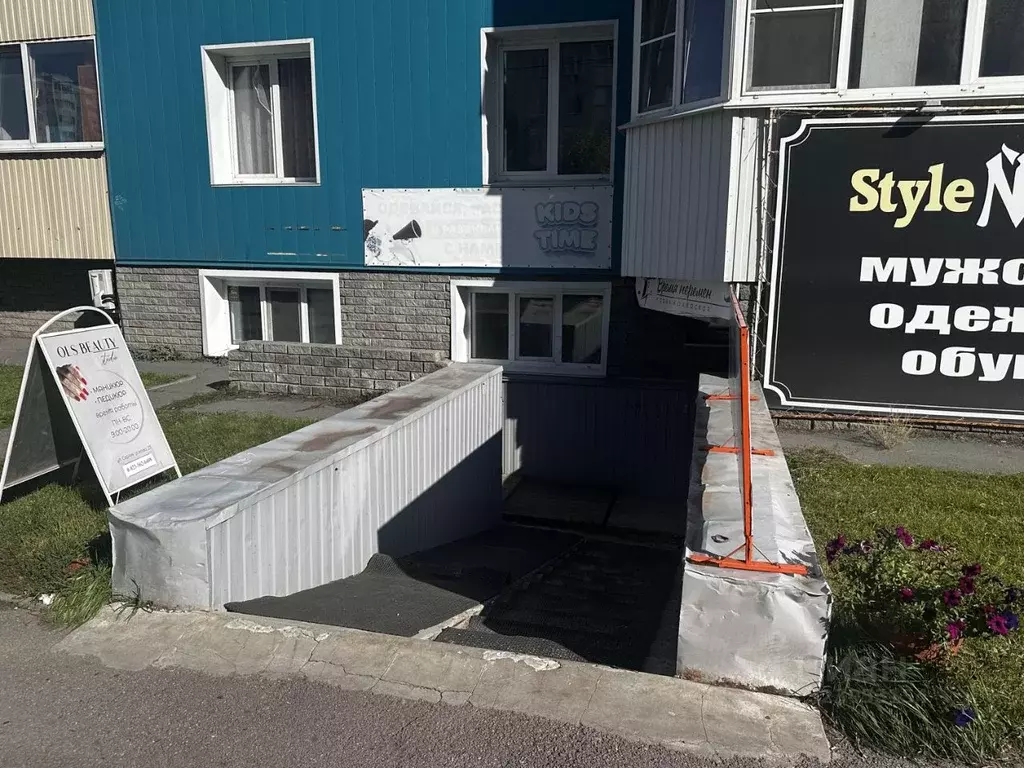 Помещение свободного назначения в Алтайский край, Барнаул ул. Сергея ... - Фото 1