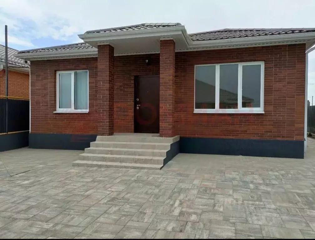 Дом в Ростовская область, Мясниковский район, Краснокрымское с/пос, ... - Фото 1