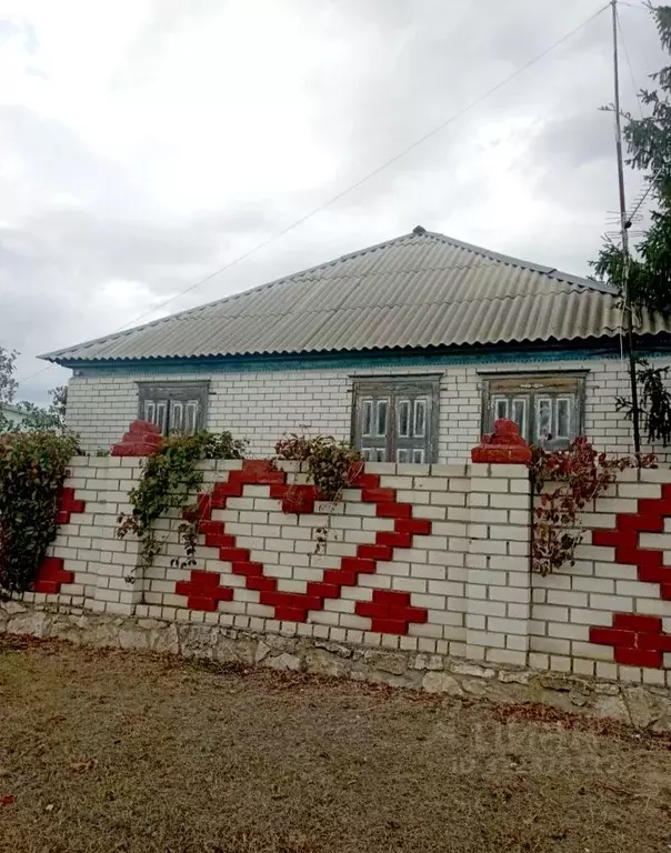 Дом в Волгоградская область, Иловлинский район, Новогригорьевская ... - Фото 1
