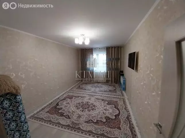1-комнатная квартира: посёлок Шушары, Валдайская улица, 1 (39.6 м) - Фото 0