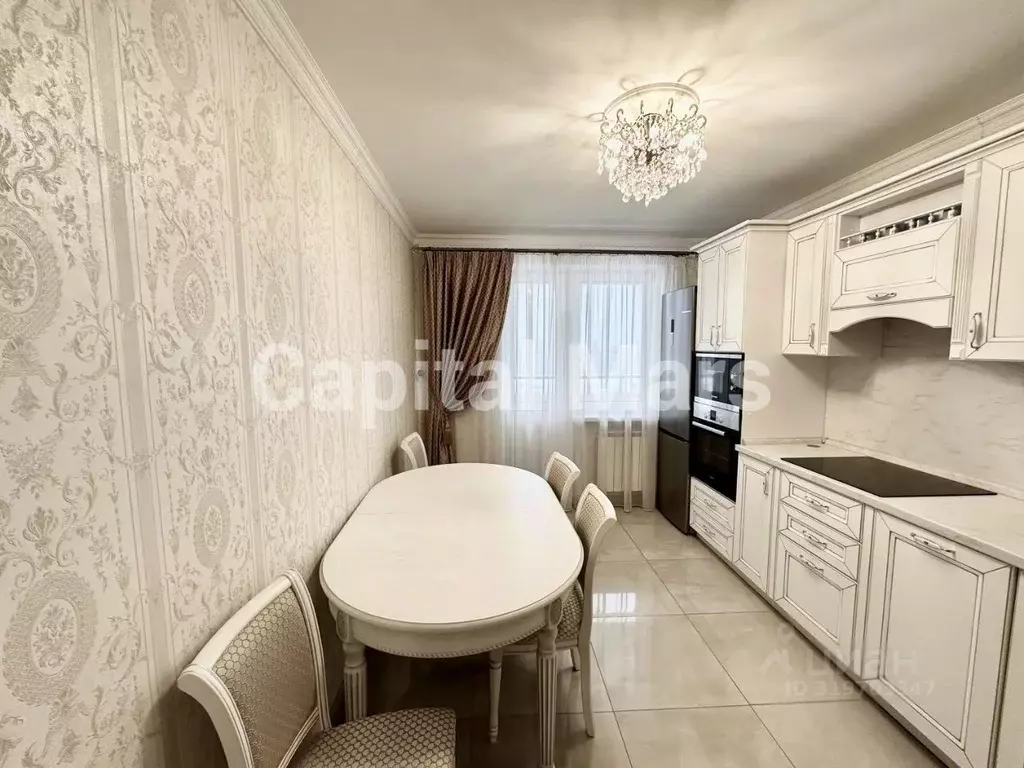 3-к кв. Москва ул. Дмитрия Ульянова, 36 (98.0 м) - Фото 0