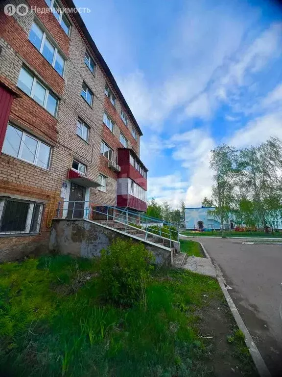 4-комнатная квартира: Салават, улица Островского, 64 (87 м) - Фото 0