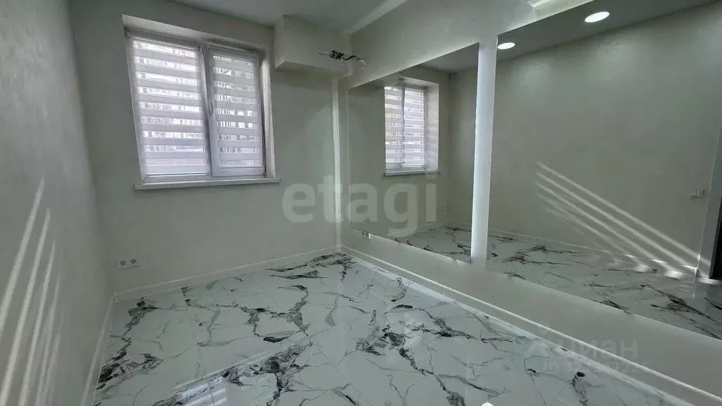 Офис в Крым, Симферополь ул. Луговая (58 м) - Фото 1